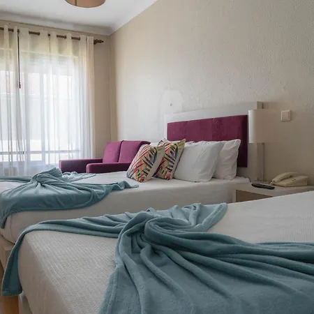 Residencial Classico Pensión Vila Real