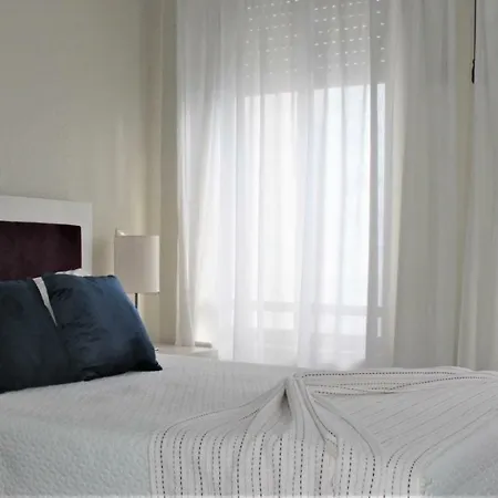 Residencial Classico Pensión Vila Real